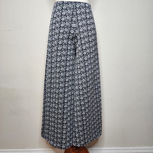 Vintage‎ 60's Mod Silver Metallic Daisy Print Super Elephant Bell Pants Size 6 - Picture 1 of 11